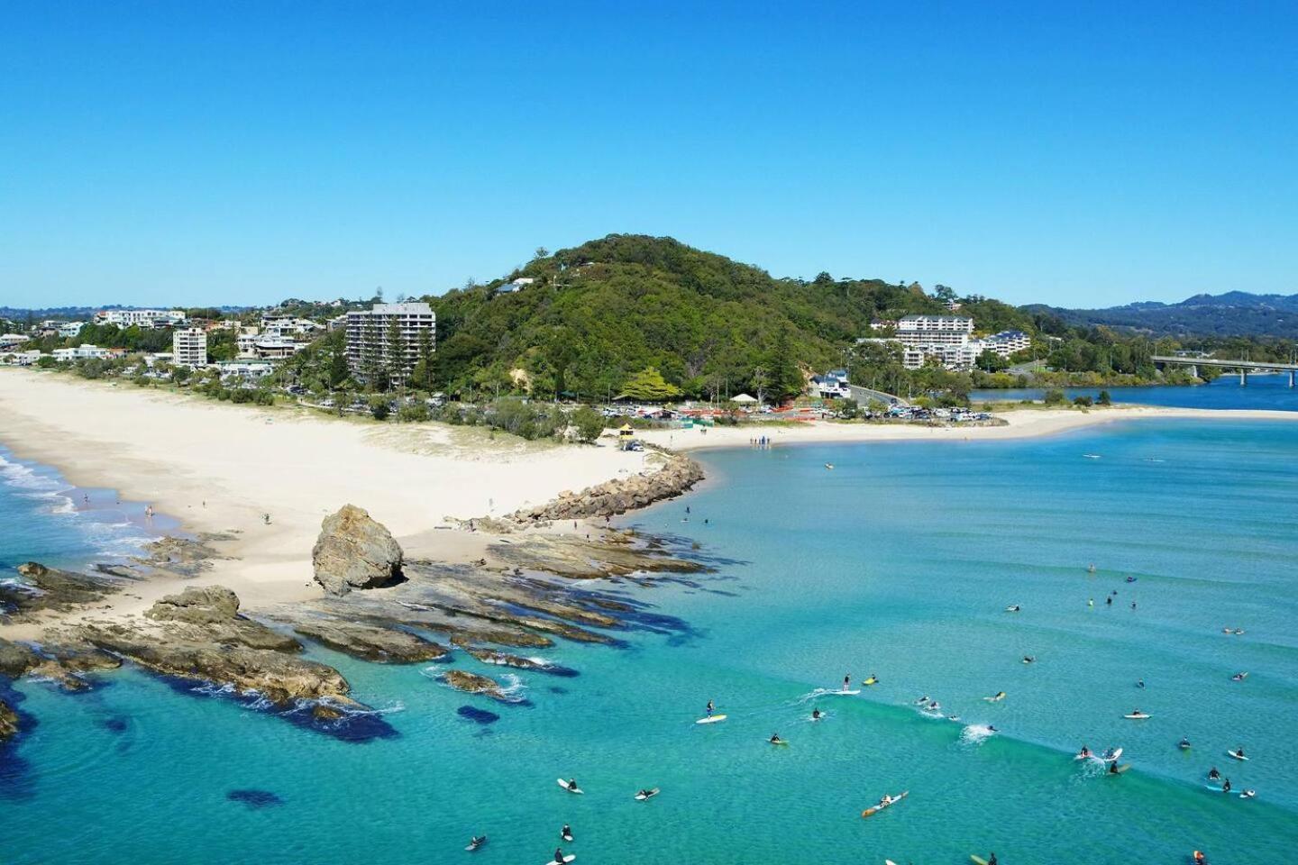 Family Retreat, 1 And Half Kms, Shops, Full * Gold Coast