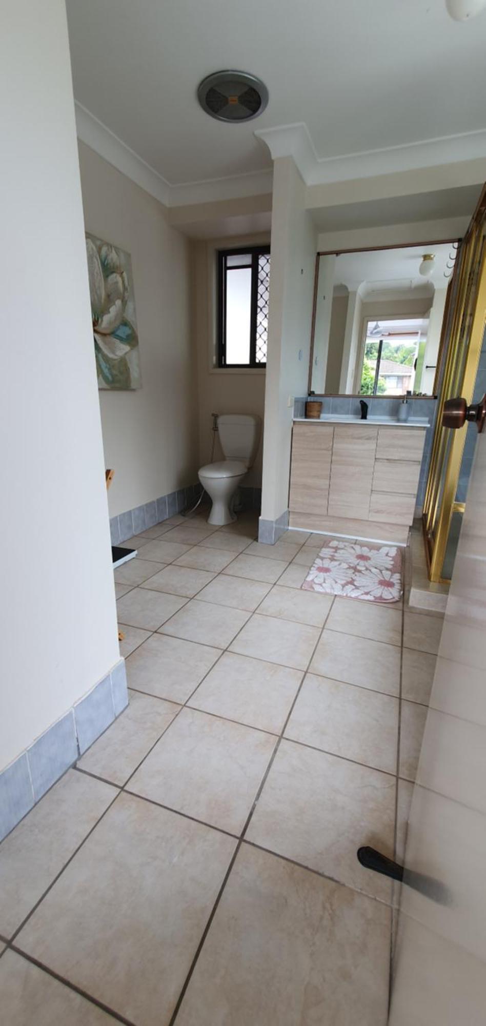 Apartment Family Retreat, 1 And Half Kms, Shops, Full