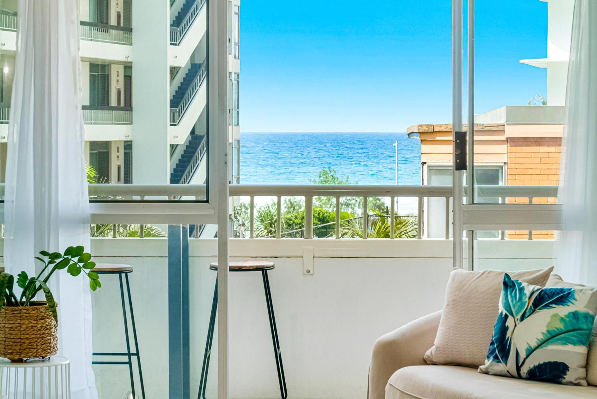 Paradise Found - Where And Surf Collide Apartment *