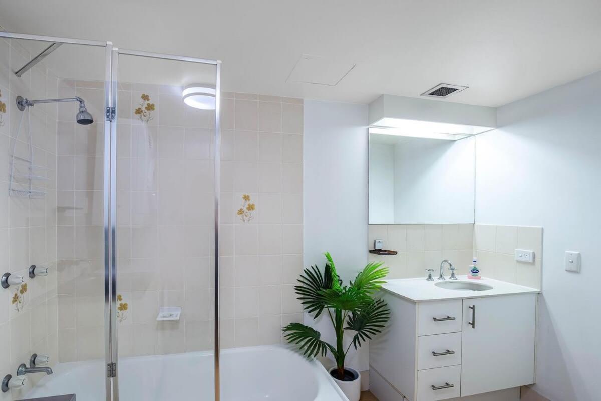 Oceanview Delight Gold Coast