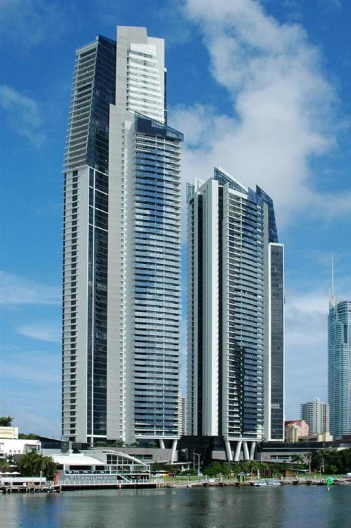 Level 47 Sky High 2br Ocean View *