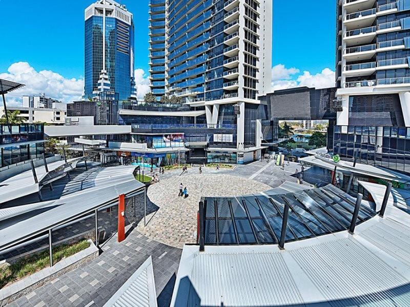 Apartment Level 47 Sky High 2br Ocean View Gold Coast