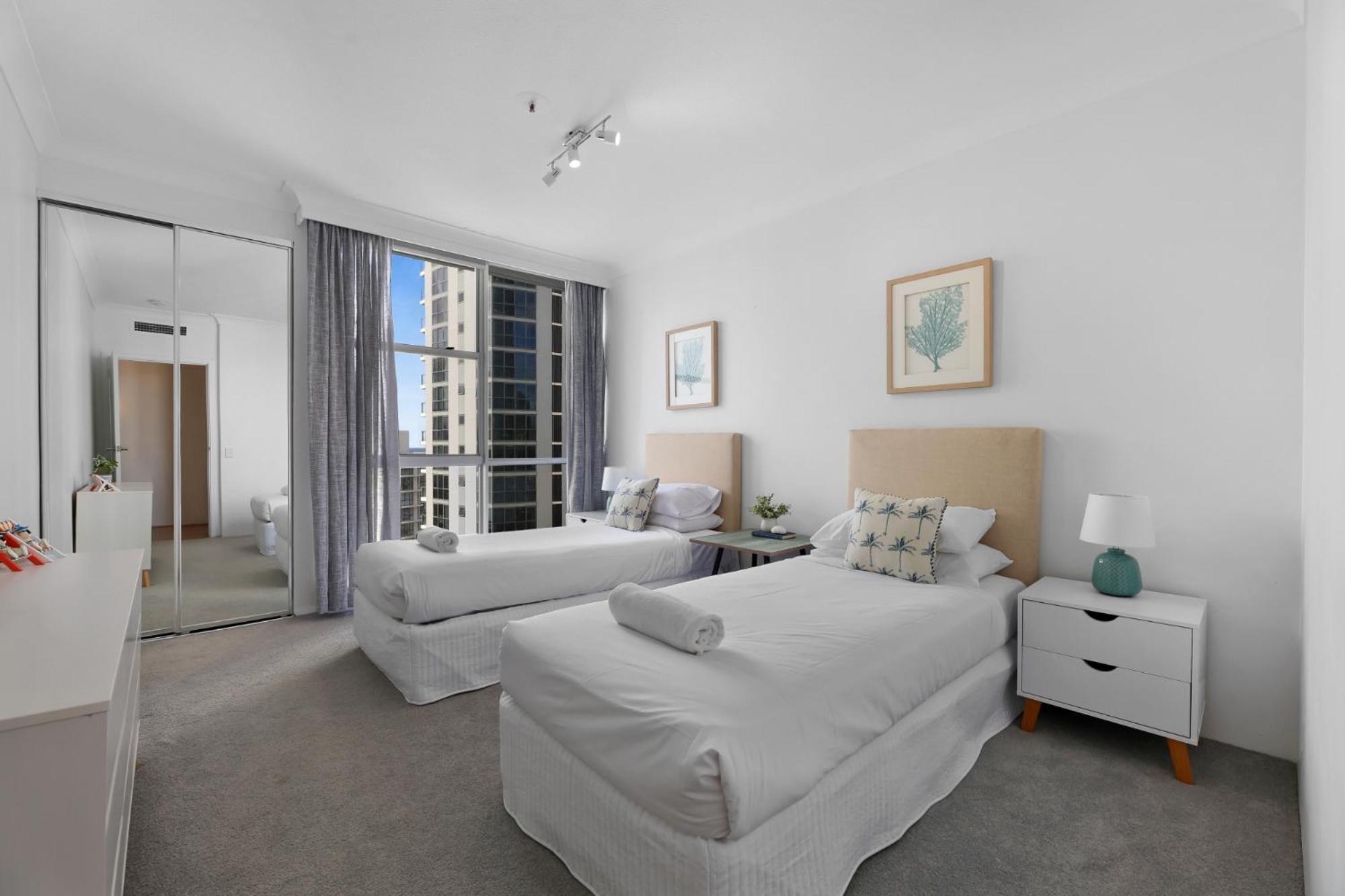 Ocean View 2-bed With Pool, Tennis Court & Bbq *