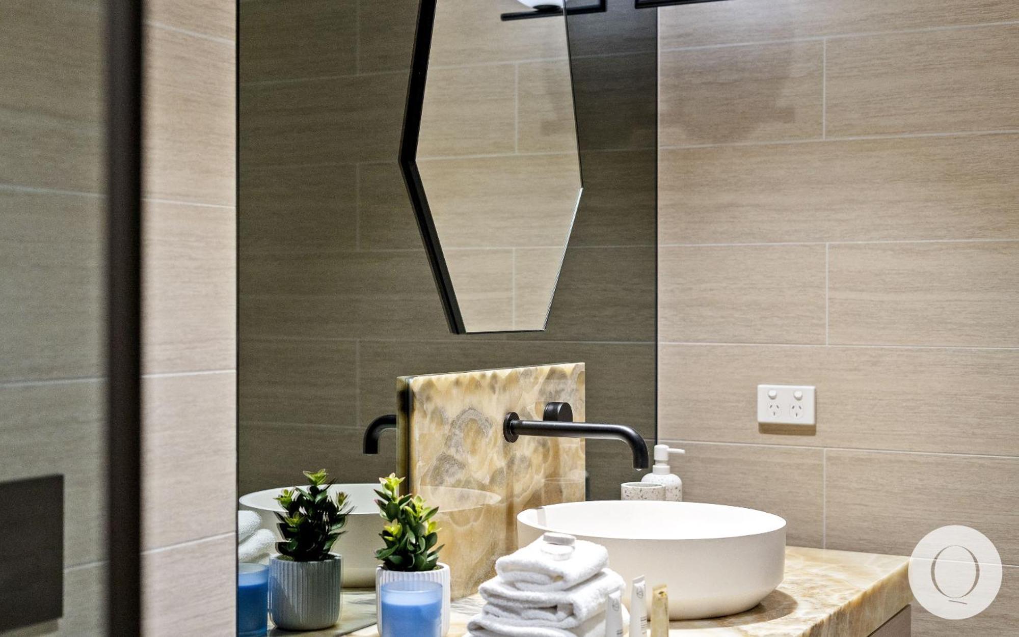 Luxury Units At The Jewel Residences - Q *