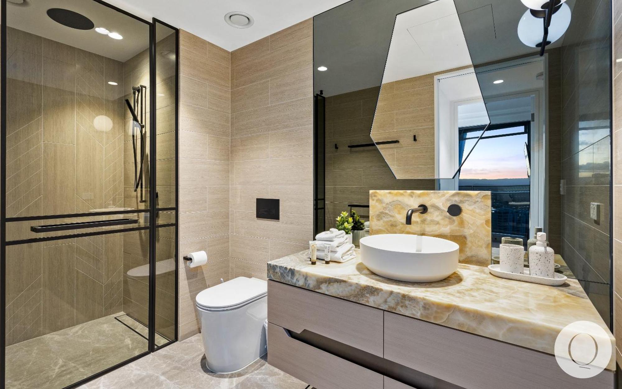 Luxury Units At The Jewel Residences - Q *