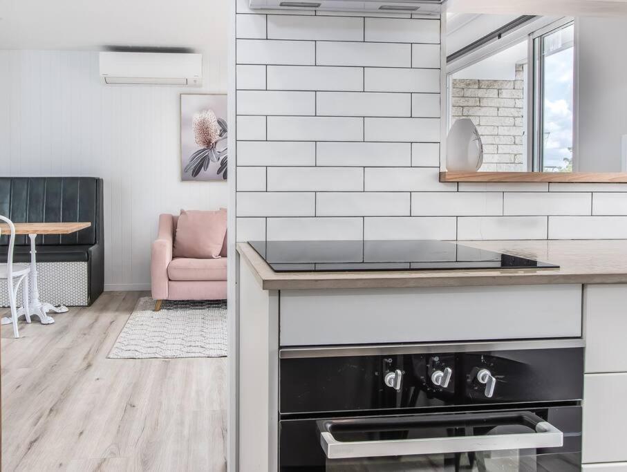The Local Burleigh Heads Apartment