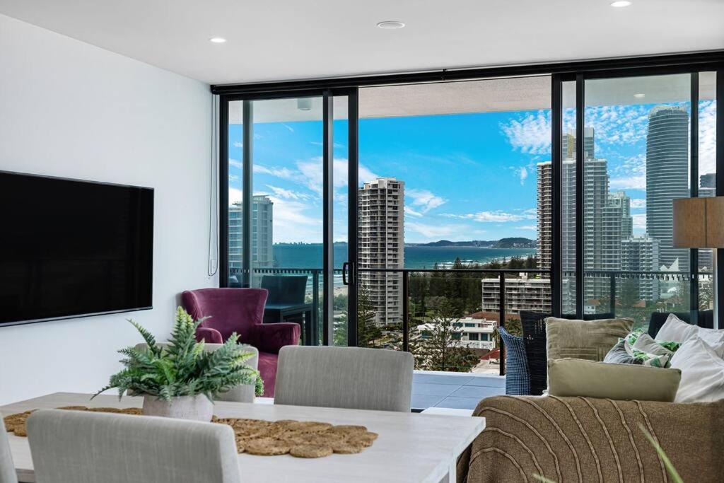 Opus - At Your Doorstep Short Walk To Light Rail Apartamento *