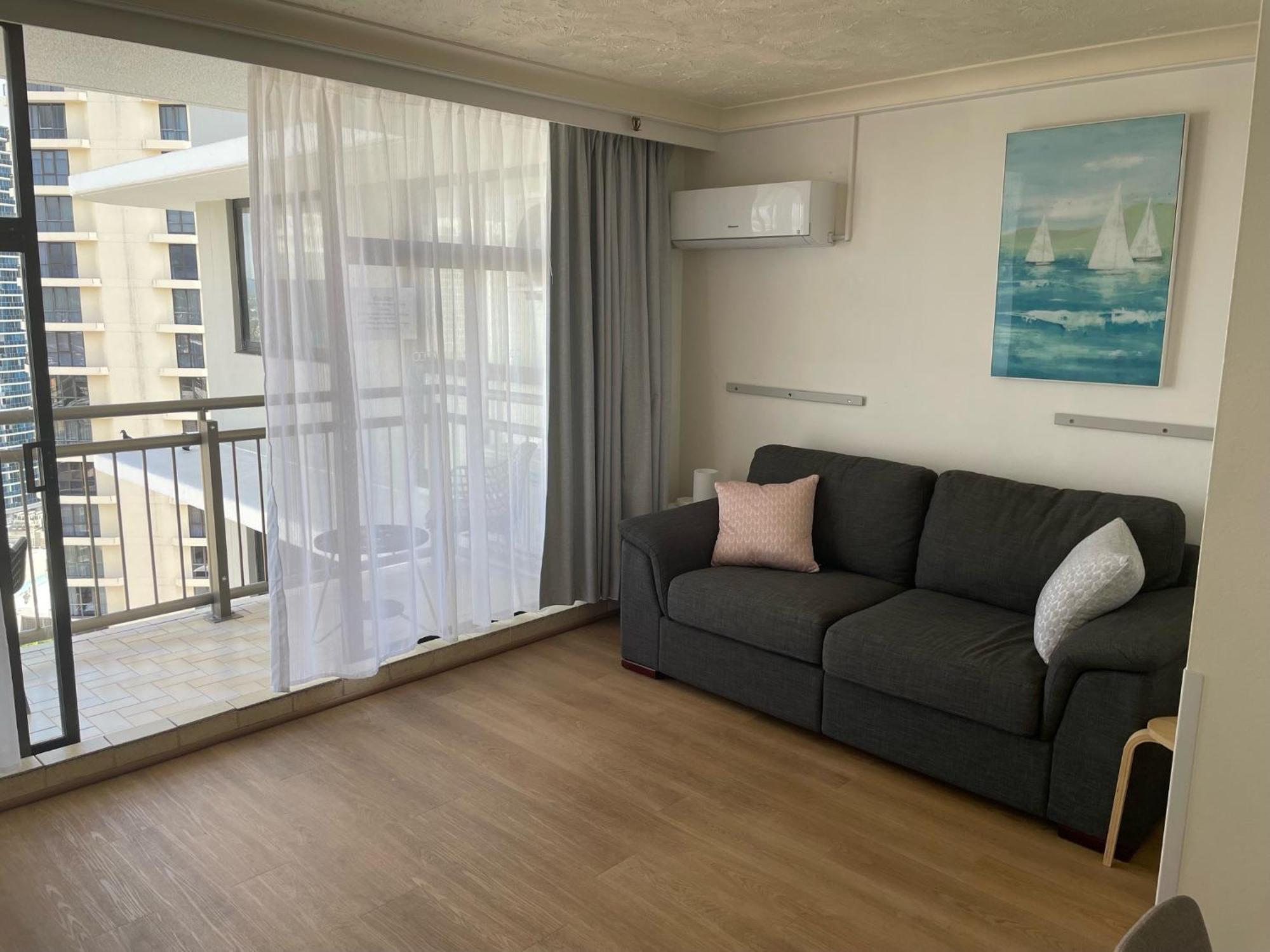 Apartment Surfers Paradise 1bdrm Apt Centrally Located Gold Coast