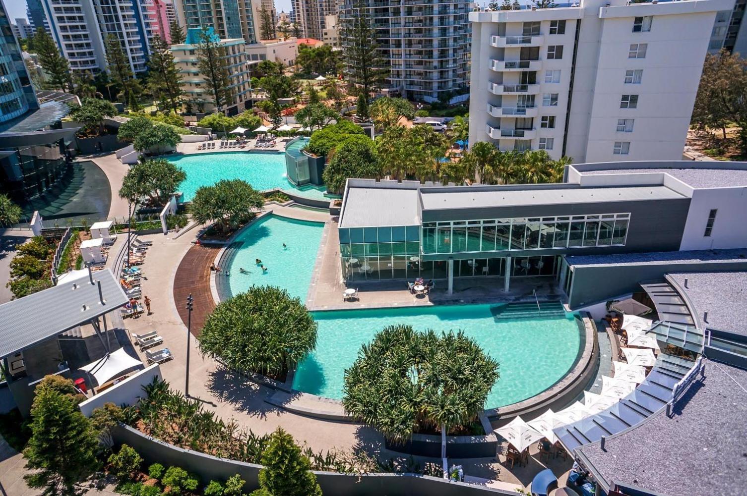 Q Tower In Surfers Paradise - From Level 3 - Self Contained & Privately Managed - Wow Gold Coast