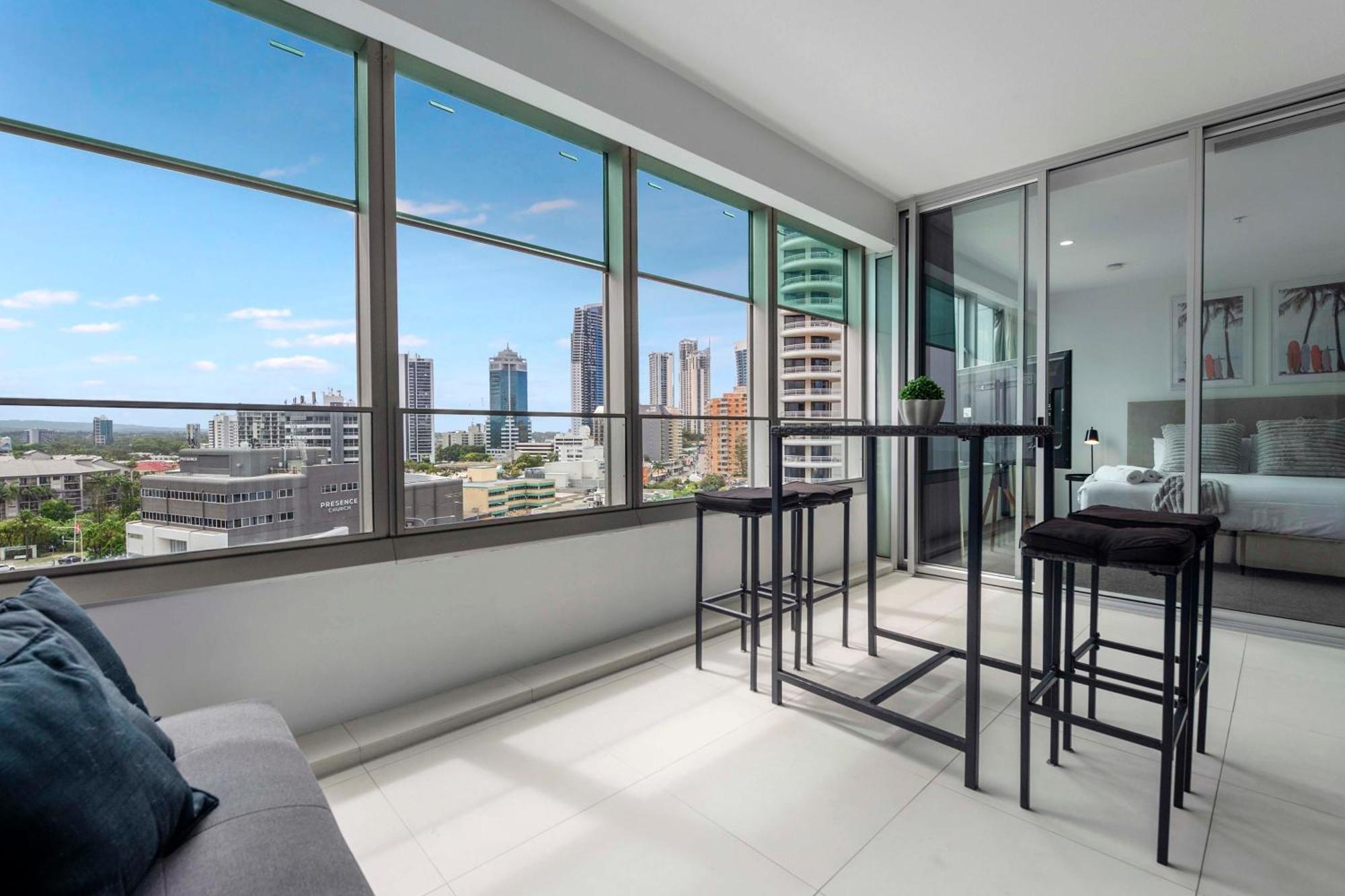 Q Tower In Surfers Paradise - From Level 3 - Self Contained & Privately Managed - Wow * Gold Coast