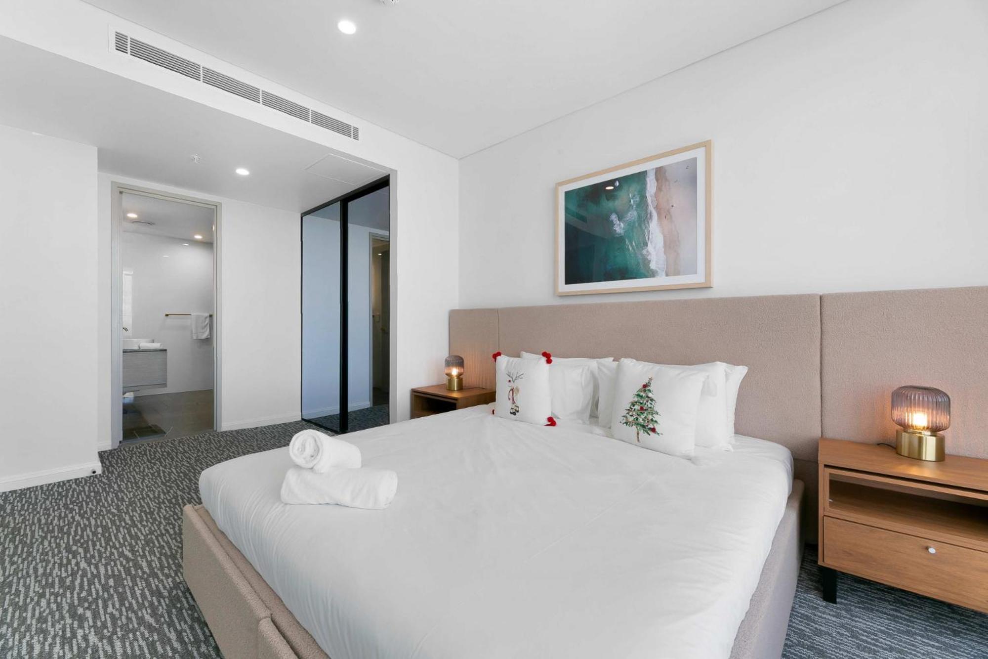 Oceanfront 3-bed With Stunning Views, Pool & Sauna *