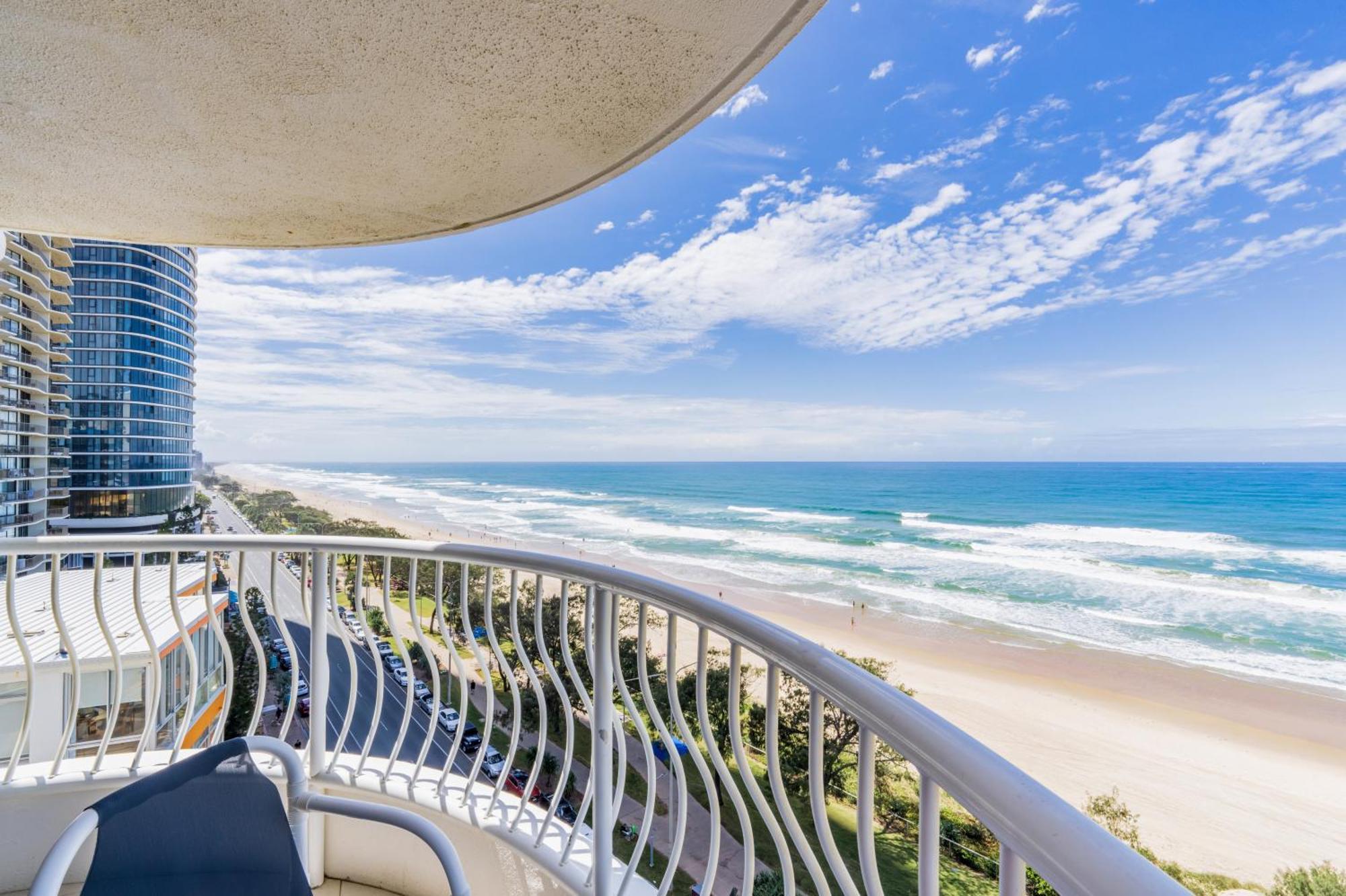 Olympus Beachfront Aparthotel 3*