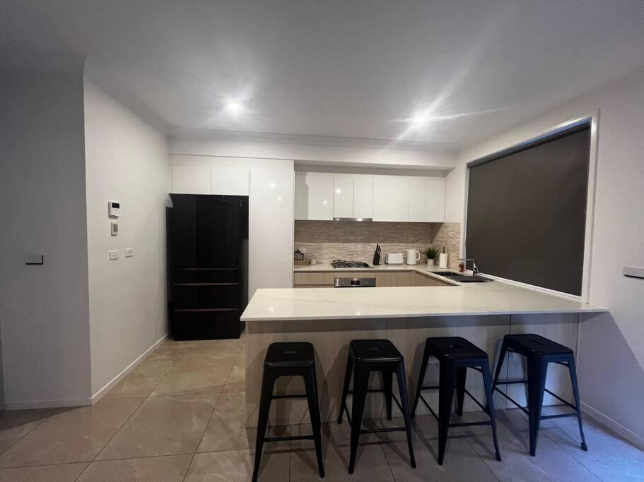 Townhouse In Hope Island Holiday home Gold Coast