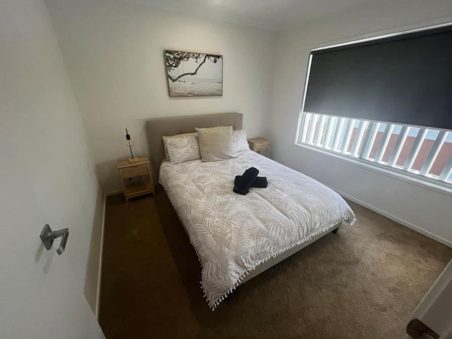 Townhouse In Hope Island Gold Coast