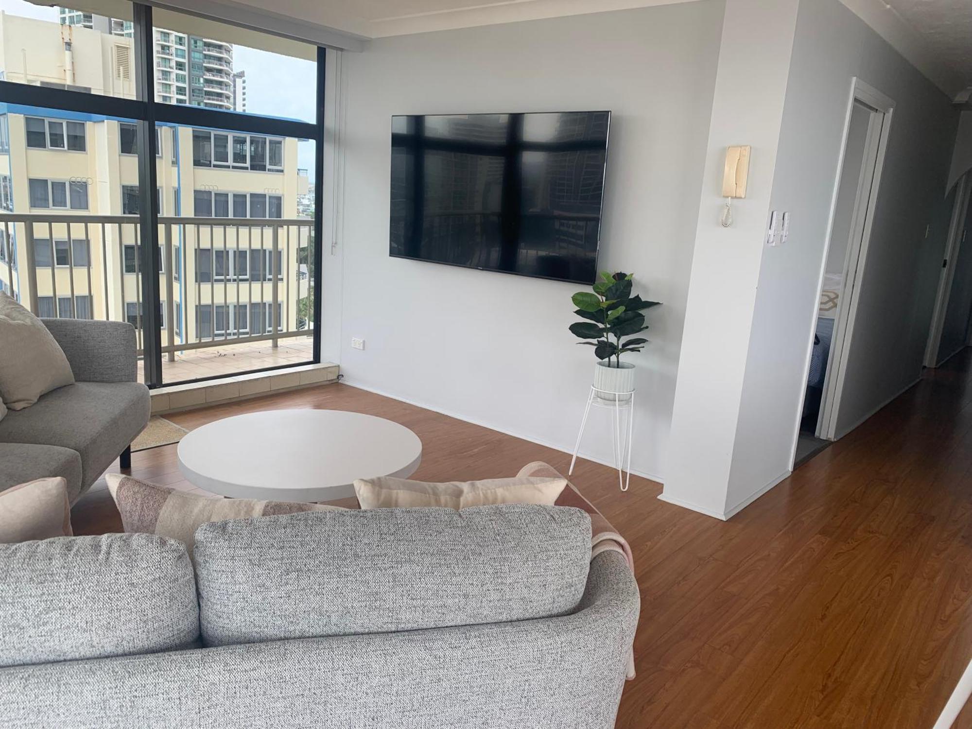 Imperial Surf Private Apartment Gold Coast