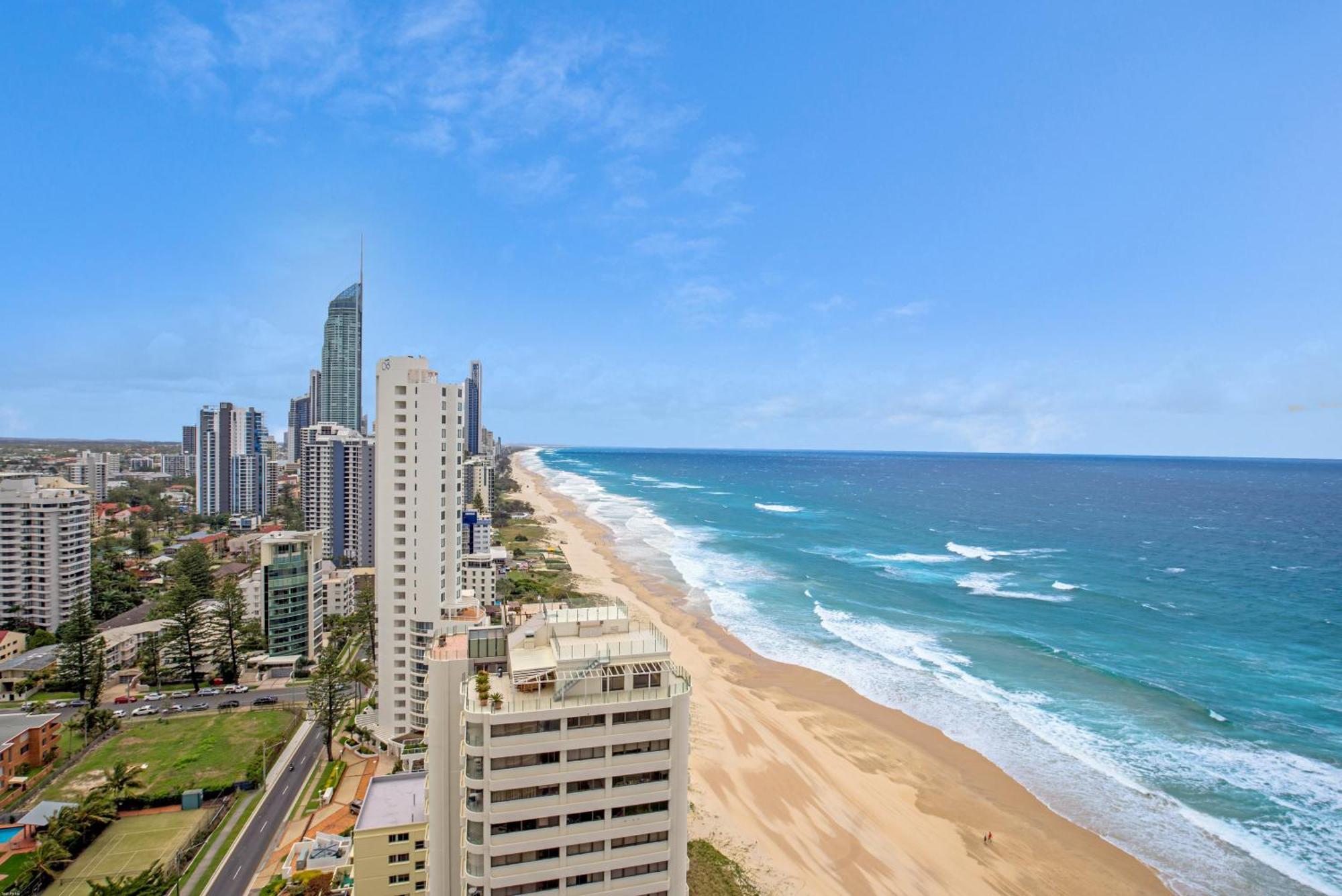 Surfers Aquarius On The Aparthotel Gold Coast