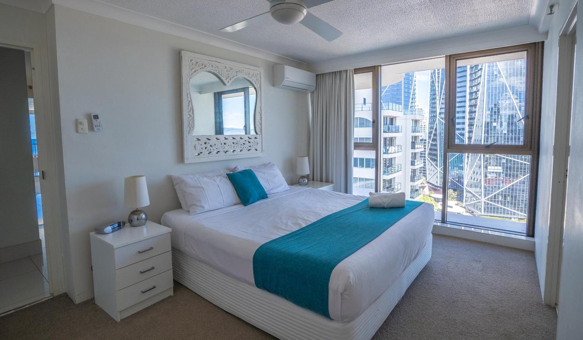Surfers Aquarius On The Aparthotel Gold Coast