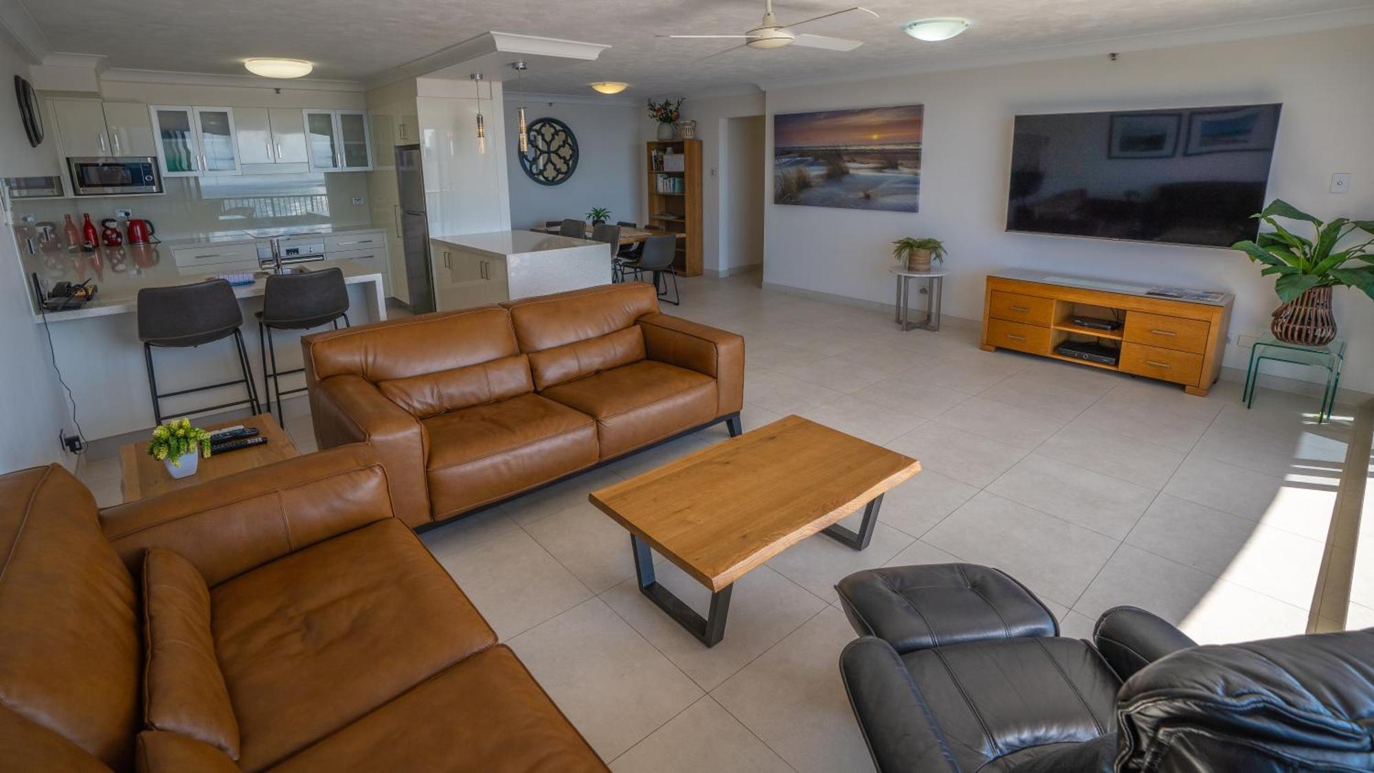 Aparthotel Surfers Aquarius On The