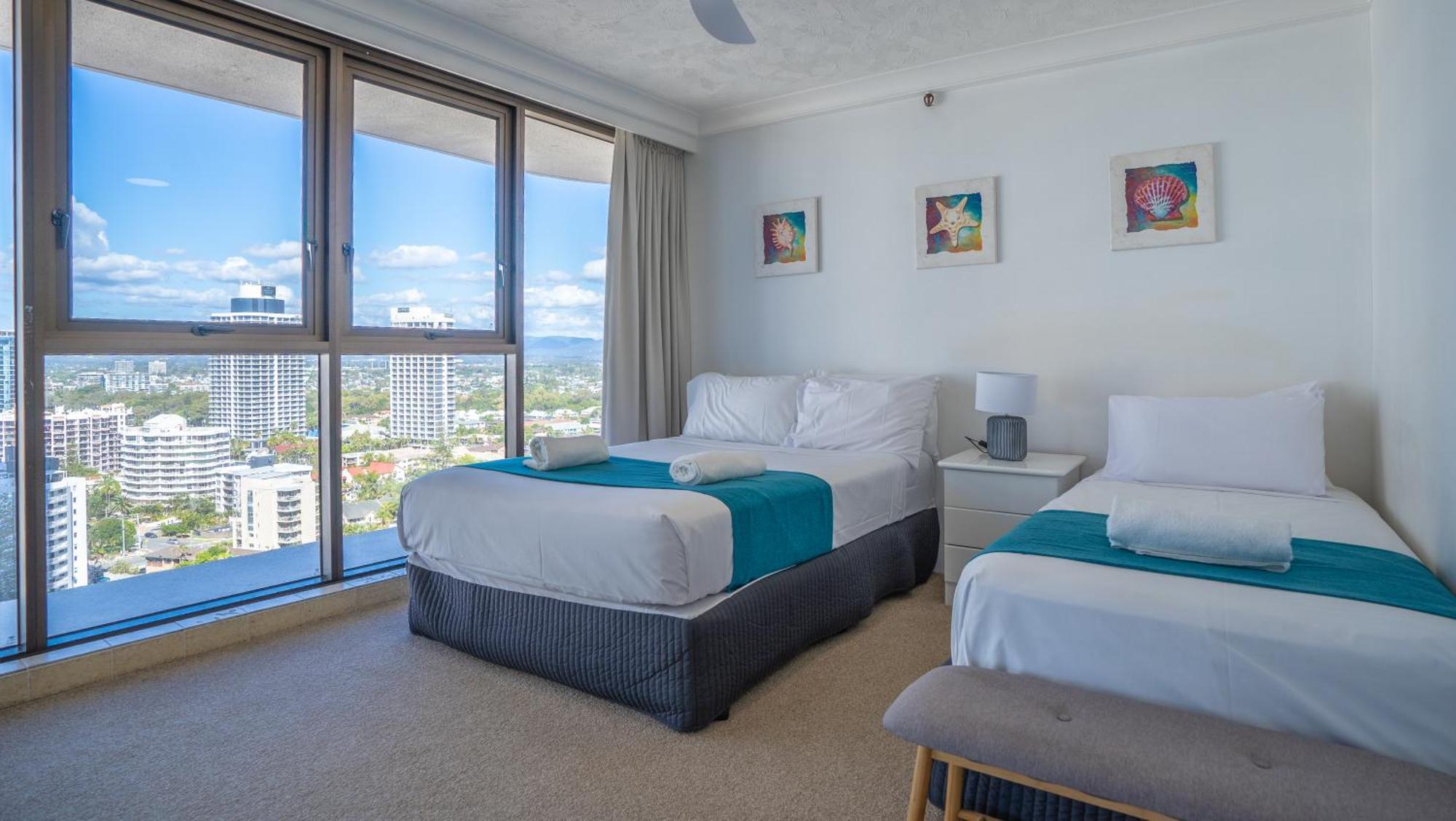 Aparthotel Surfers Aquarius On The