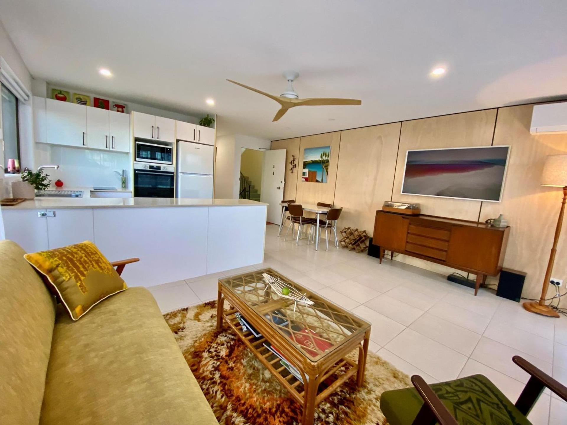 Apartment Lou's Tiki Pad Gold Coast
