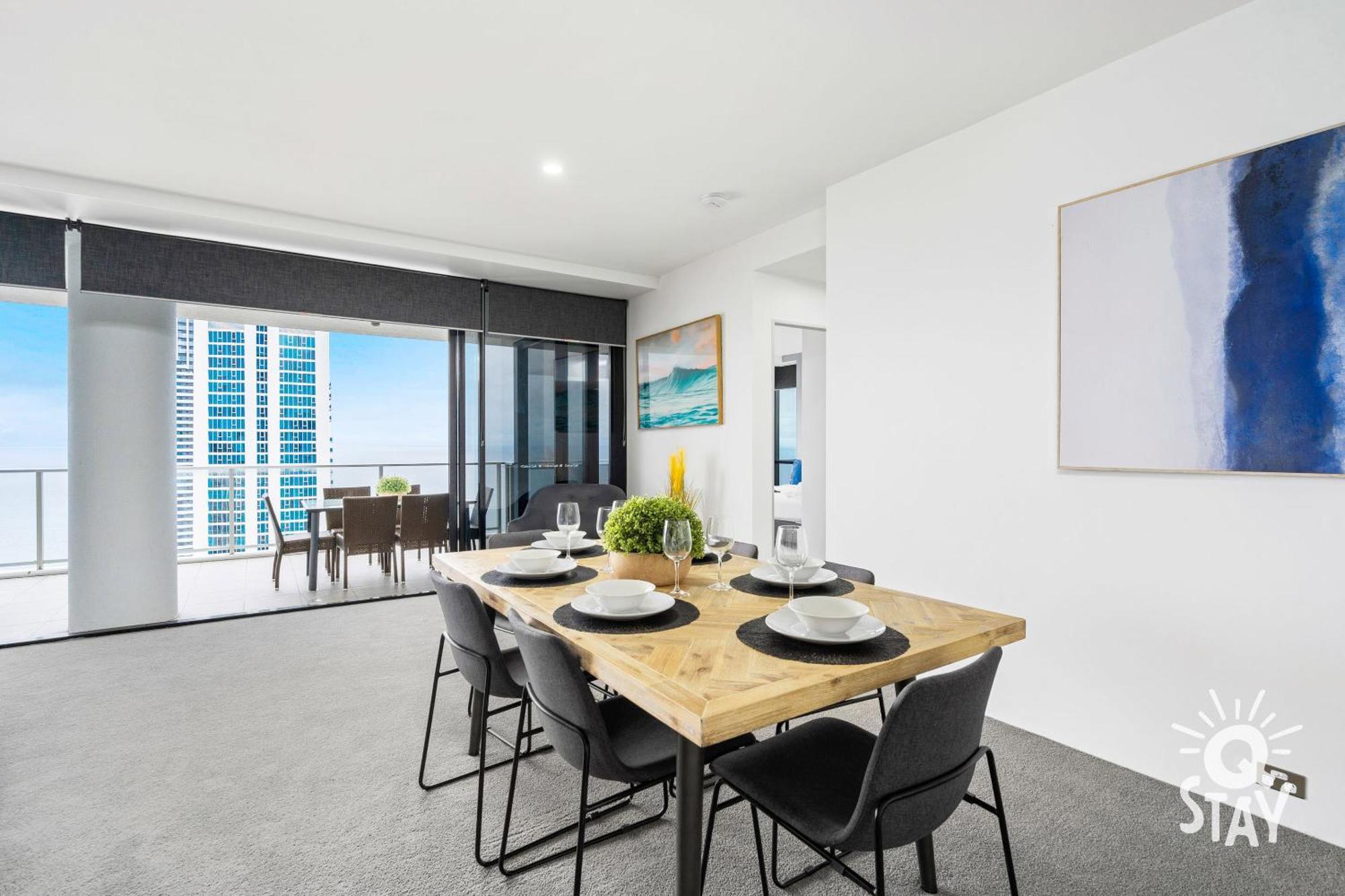 Private At Circle On Cavill - Q Apartment