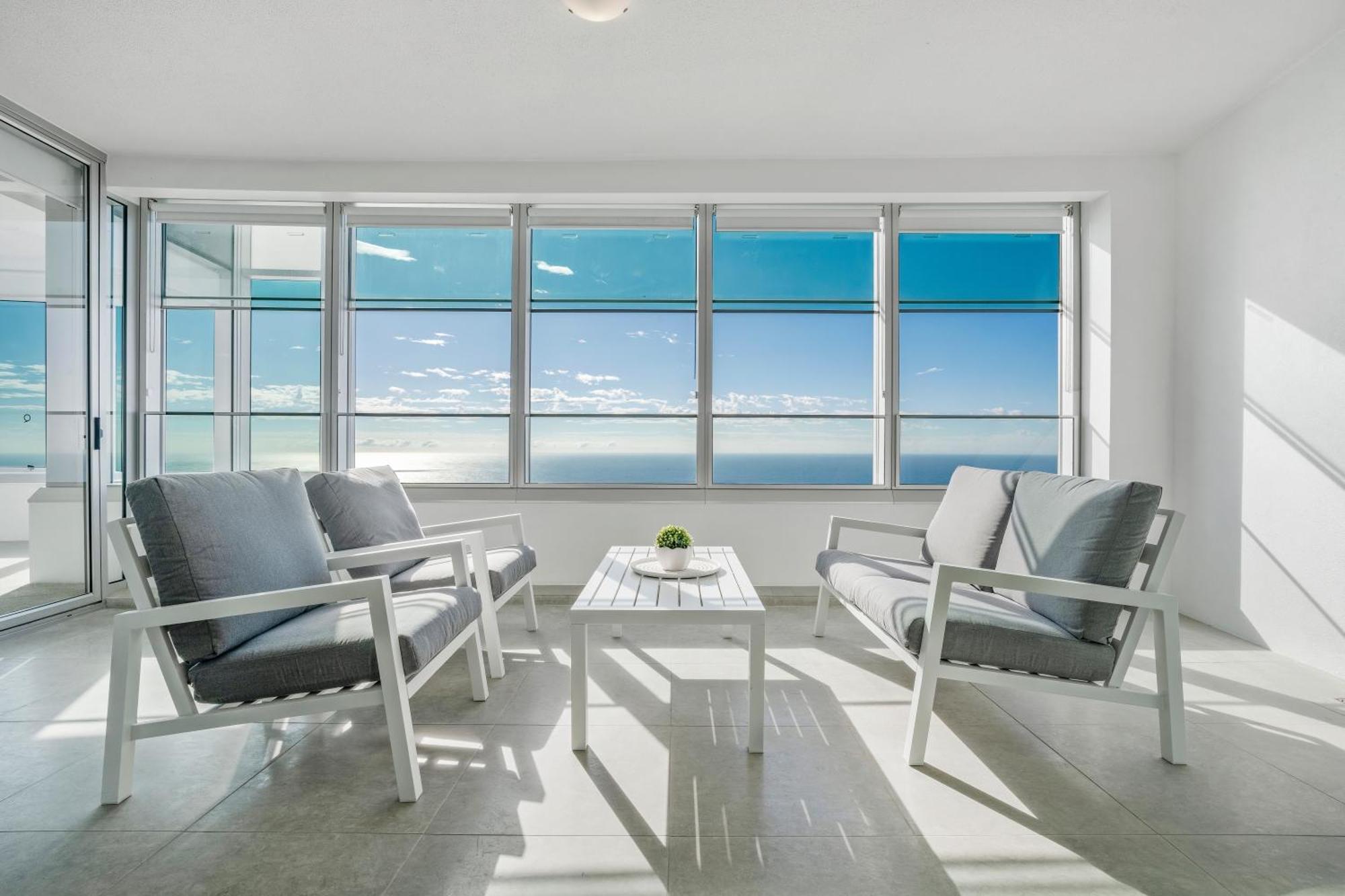 Designer At Q1 - Gclr Apartment *