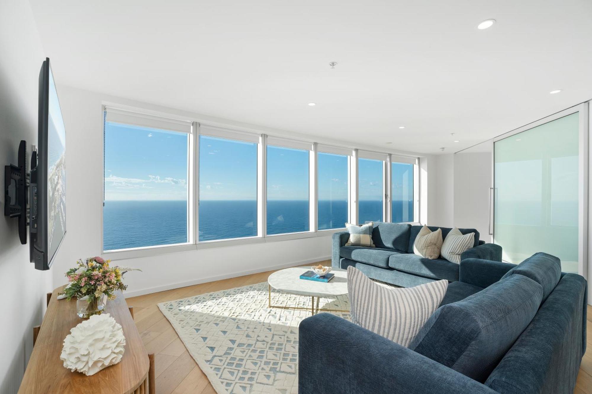 Apartment Designer At Q1 - Gclr Gold Coast
