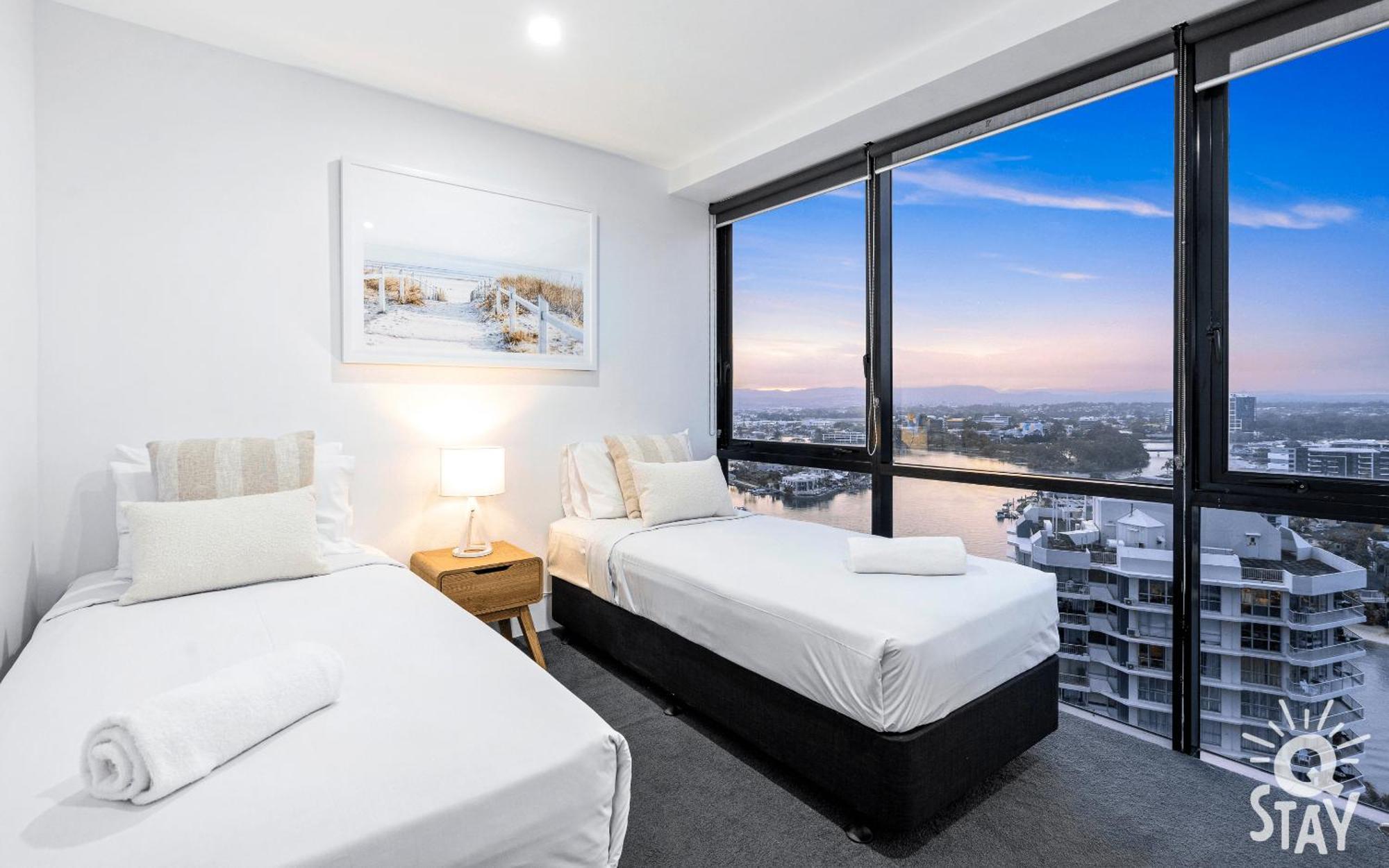 Circle On Cavill Surfers Paradise Mid Week Madness Deal - Q Gold Coast