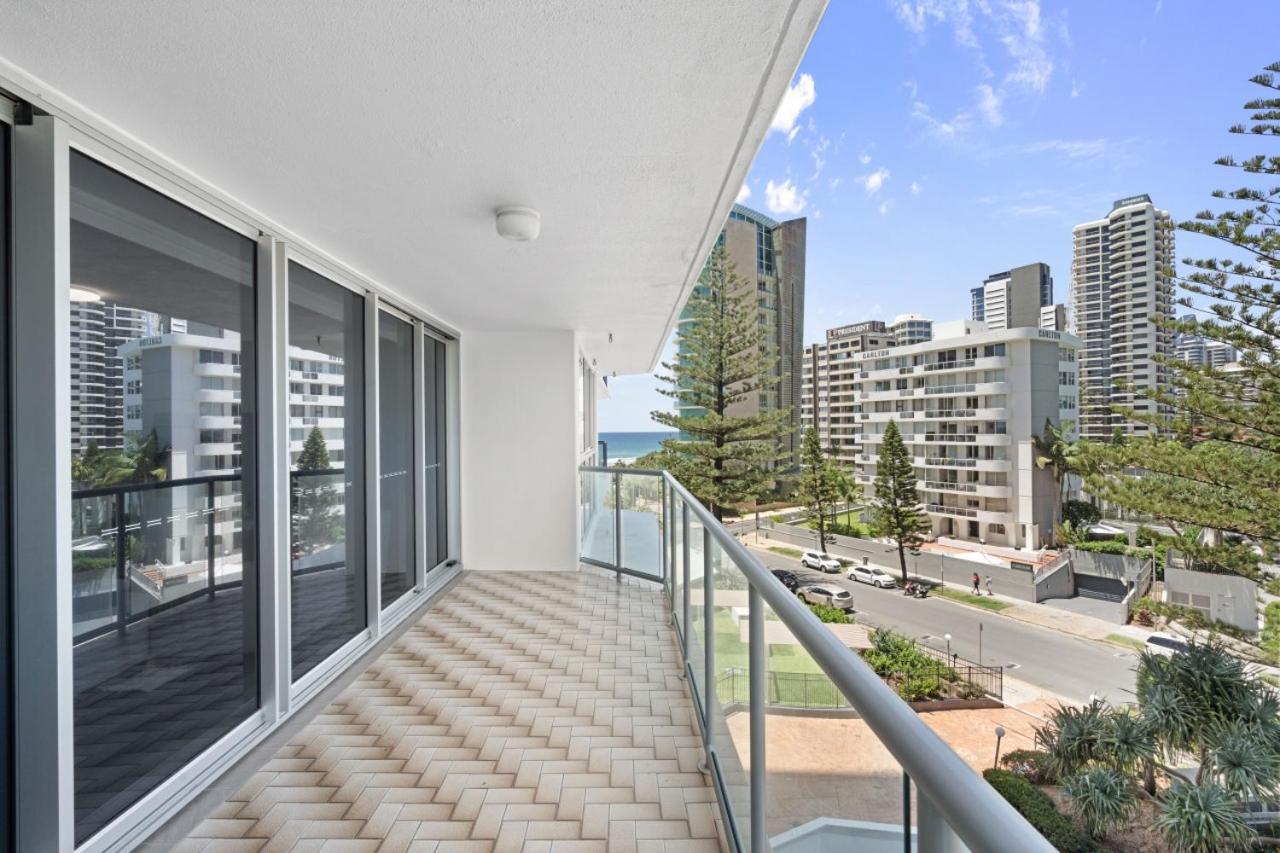 The Peninsula - Modern Front 2bdr With Parking, Pool & Tennis