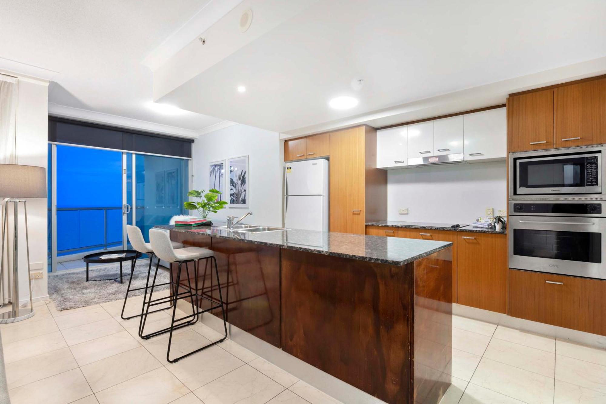 Chevron Renaissance - Self Contained & Privately Managed Apartment Gold Coast