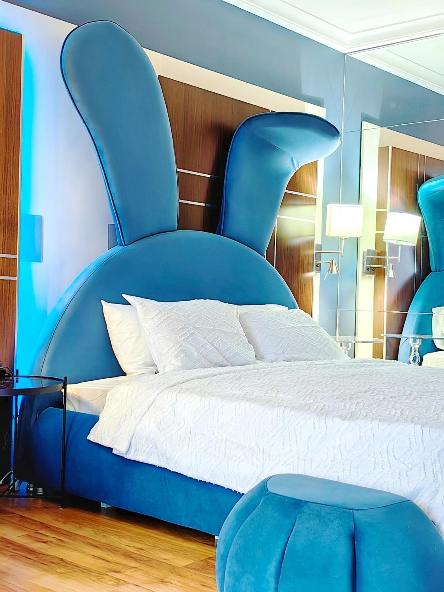 Apartment Luxury Escape! Amazing Ocean View Location Get To Everything