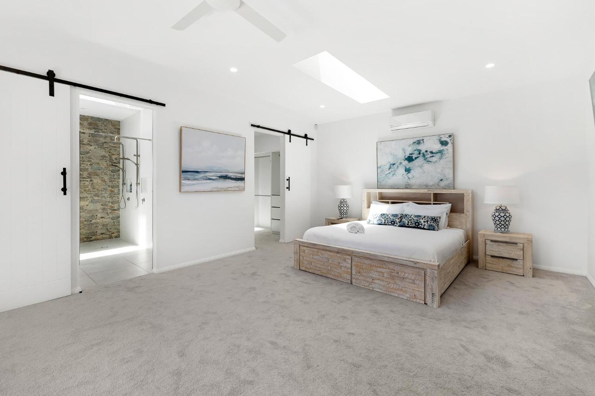 Villa 5br Mermaid Waters Luxury *