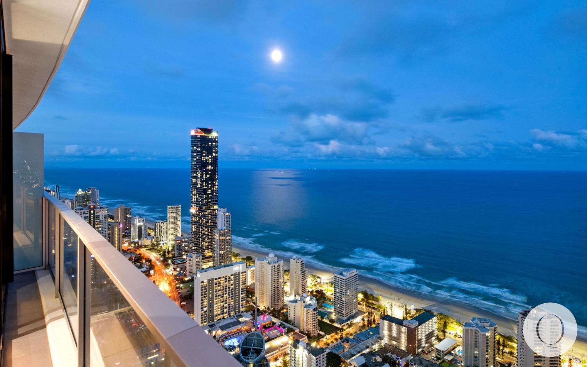 Private At Circle On Cavill - Q Apartment