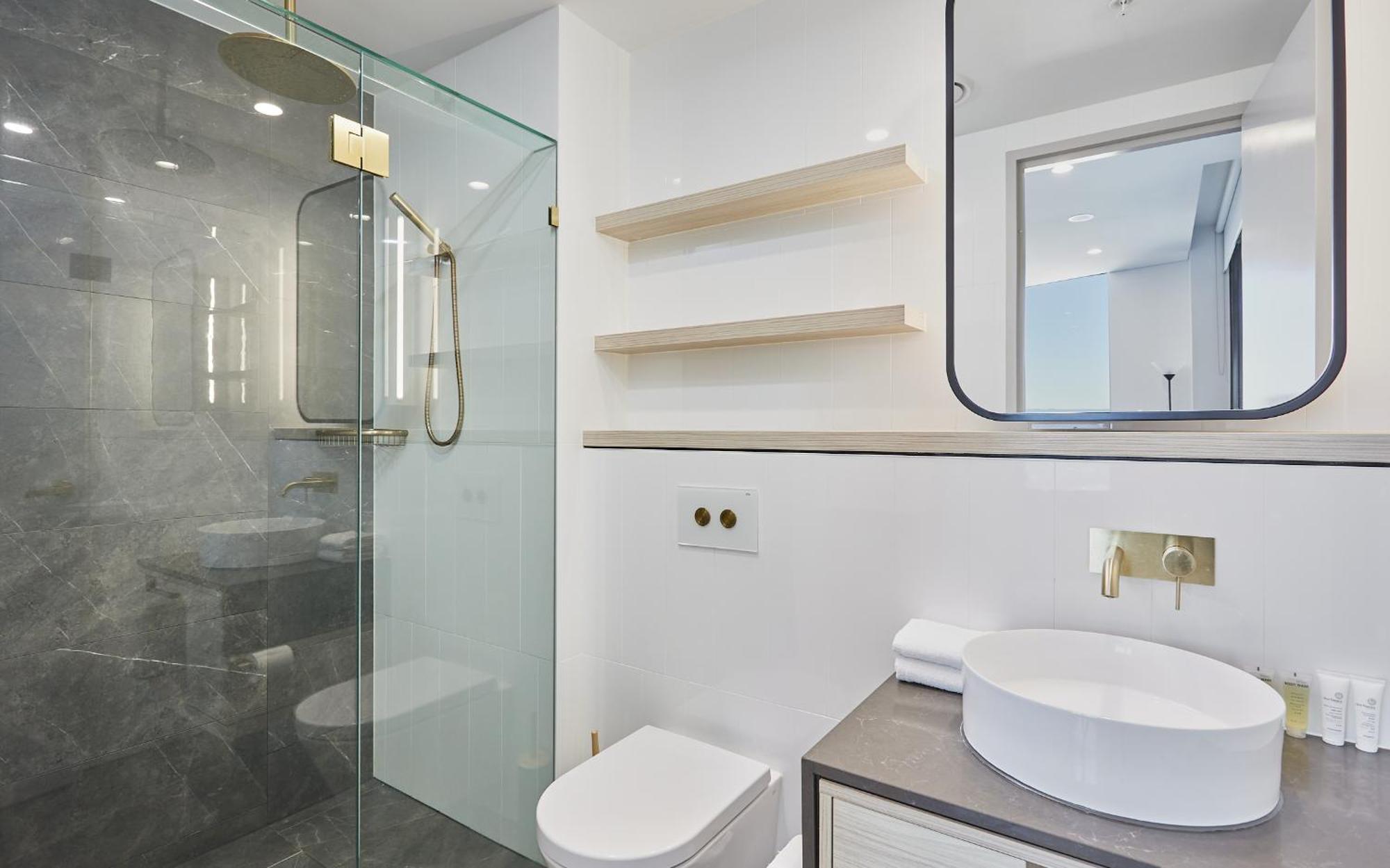 Serain Residences On 88 Esplanade Surfers Paradise Apartment Gold Coast