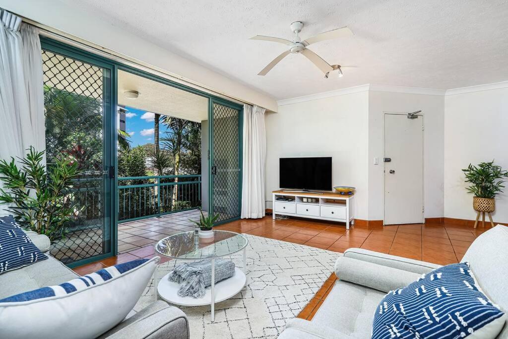 Apartment Currumbin Sands Beachfront Retreat