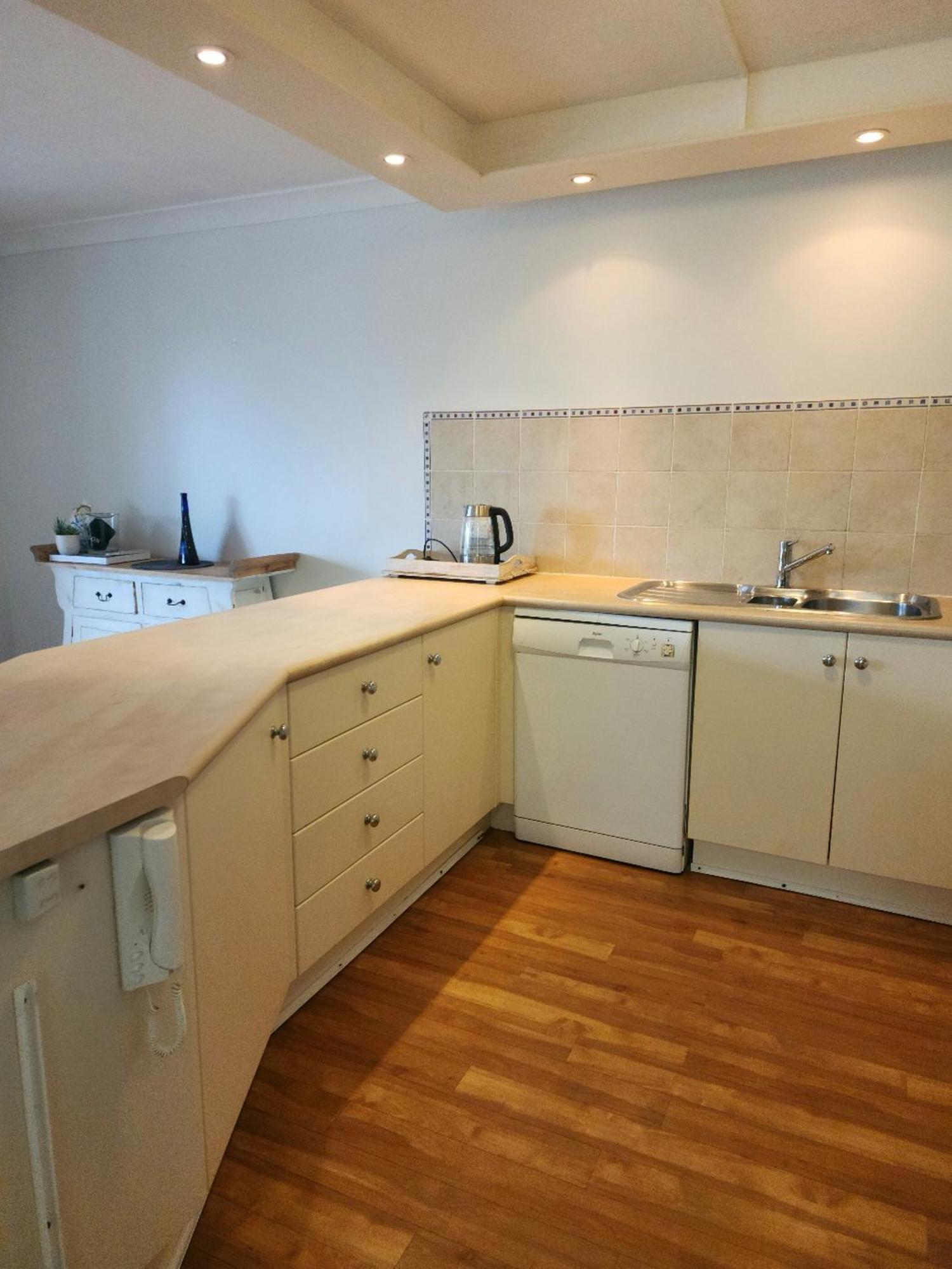Apartment Bayview Bay And Marina Gold Coast
