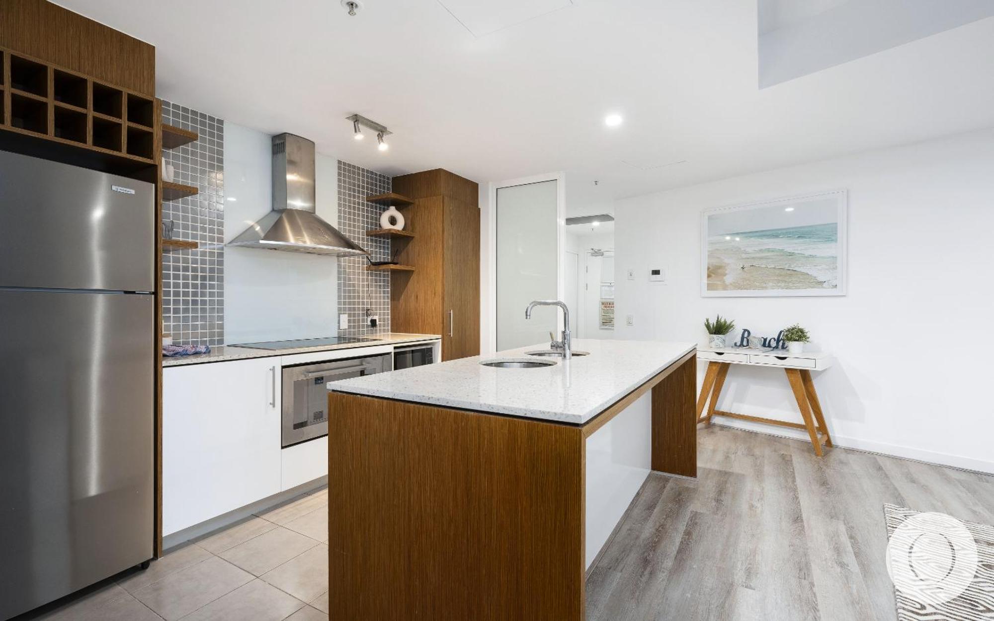 Apartment Wings Penthouses - Qstay Gold Coast