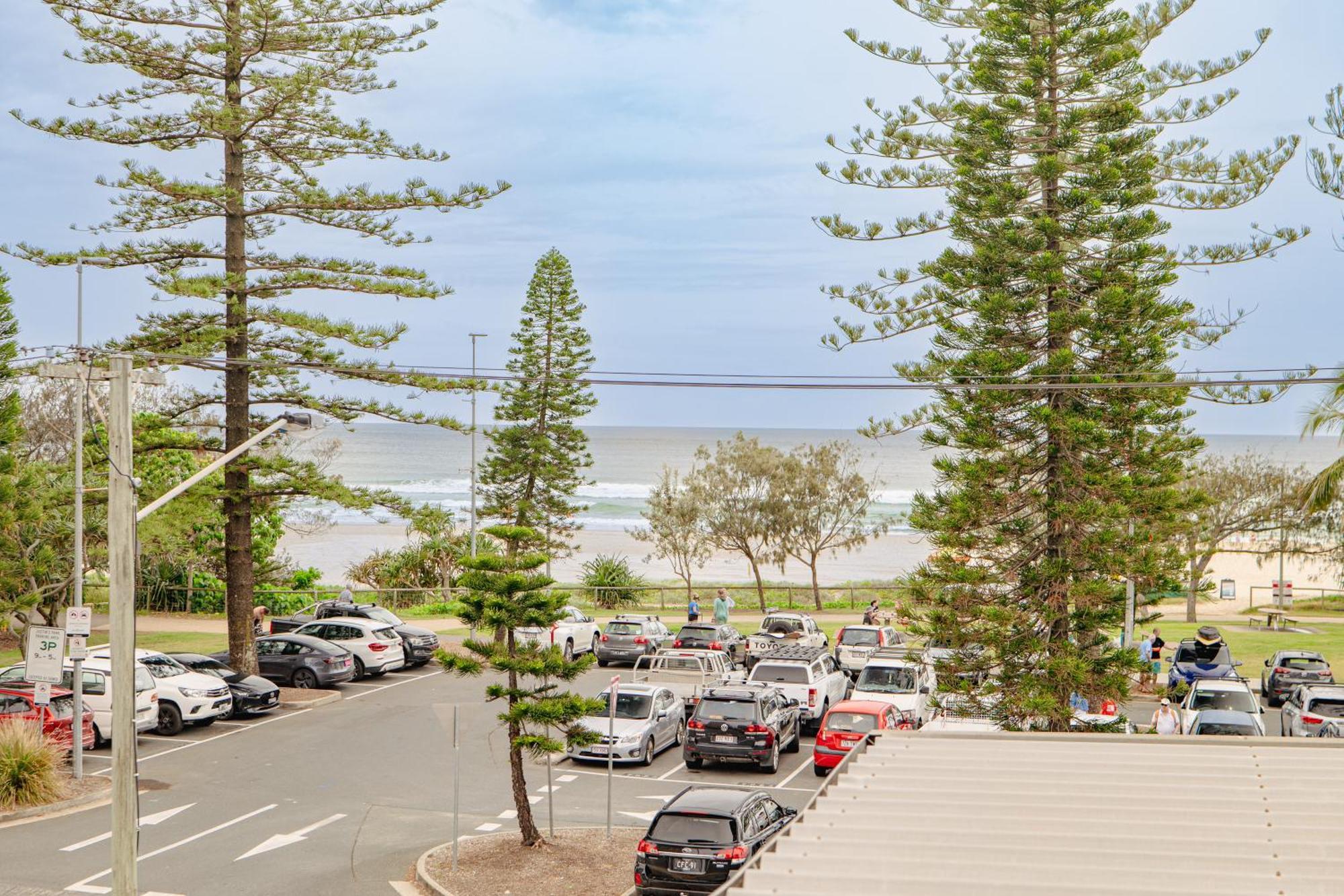2br Seaside Serenity In Burleigh Waters Apartment *