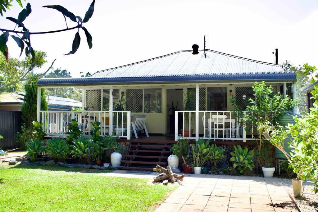 Timeless Elegance Executive With Water Views *
