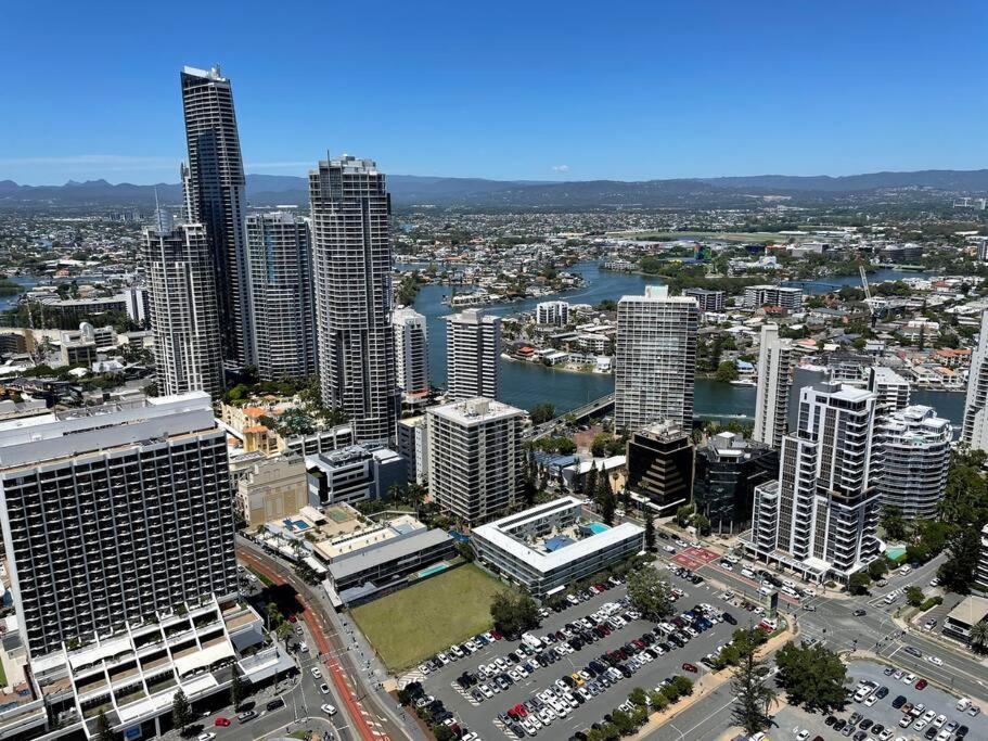 Serain Residences On 88 Esplanade Surfers Paradise Apartment