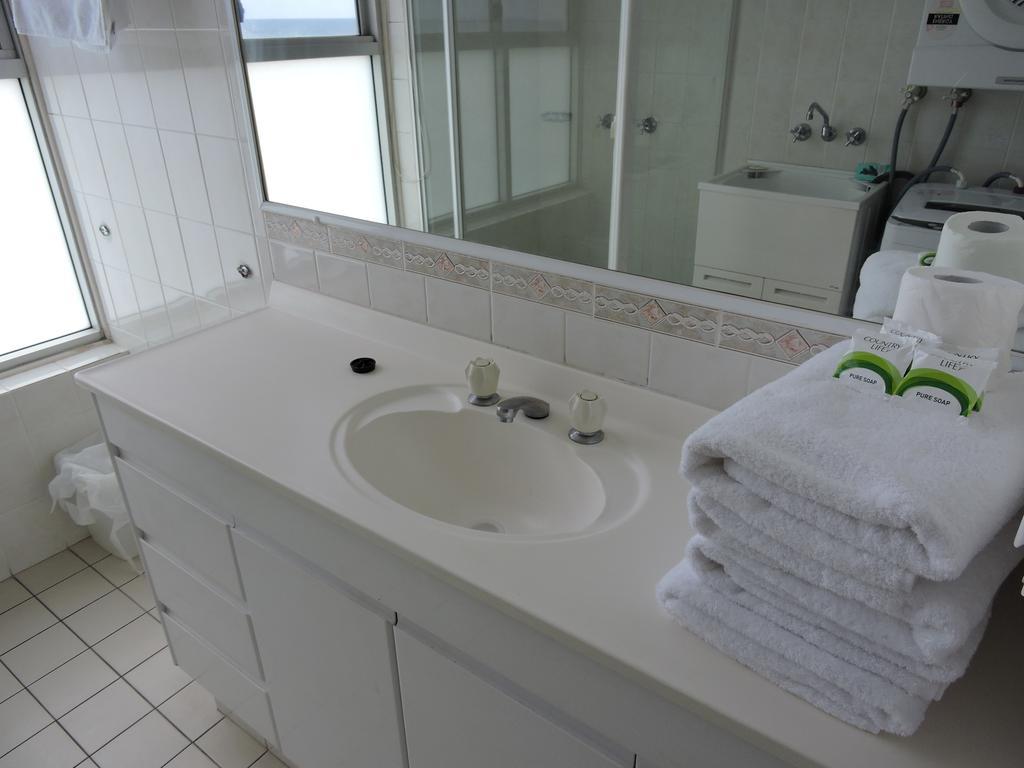 Aparthotel President - Absolute Beachfront