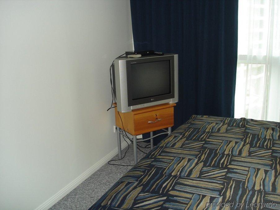 The Crest Aparthotel Gold Coast
