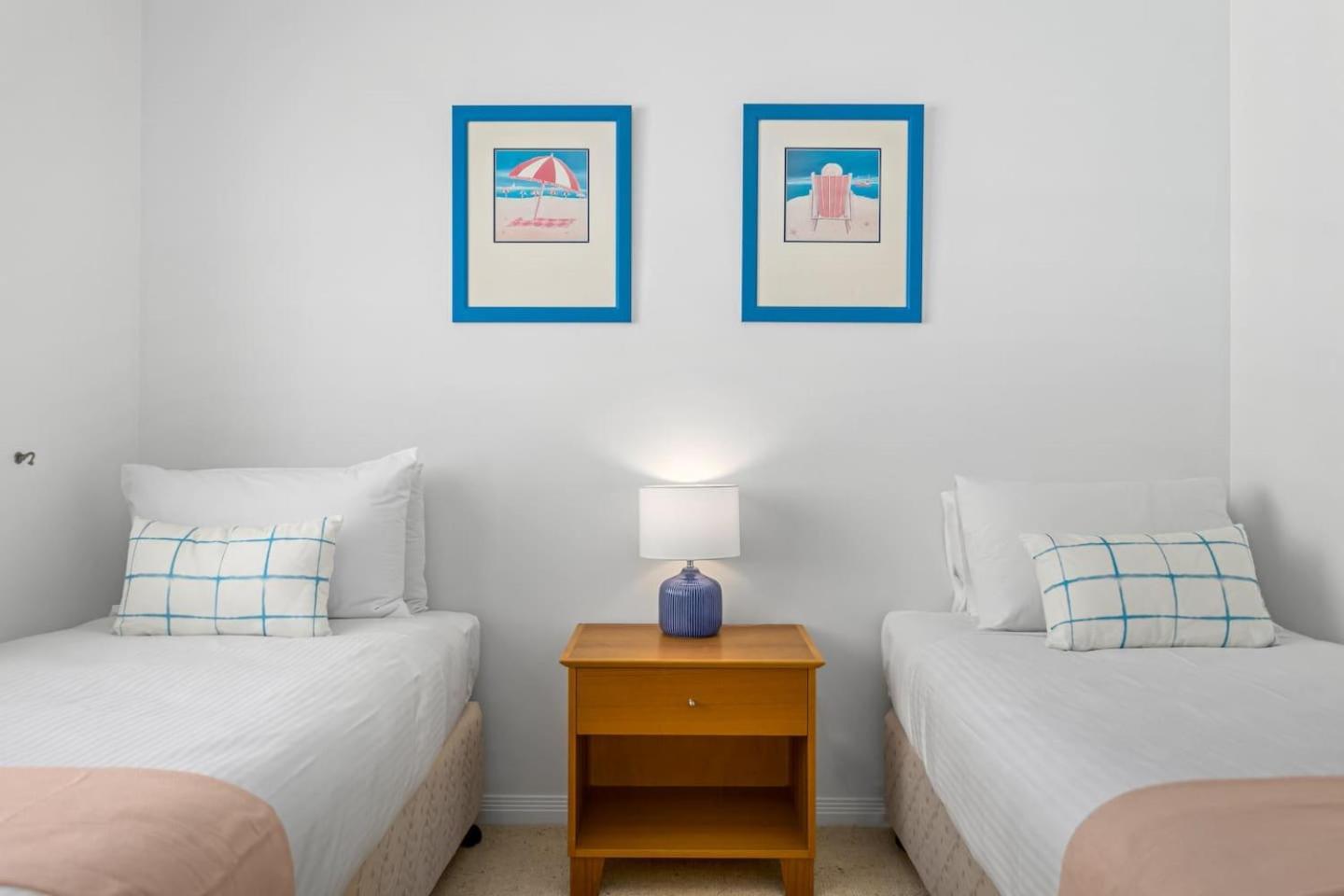 The Wave Watcher - A Breathtaking Oceanfront Haven