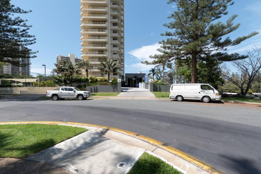 Main High Floor Luxury Contessa Main * Gold Coast