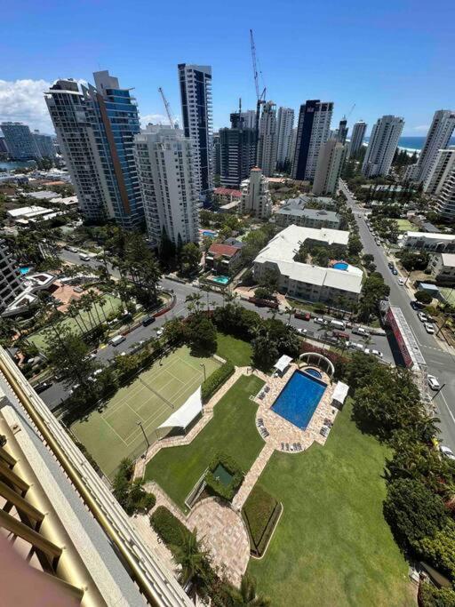 Main High Floor Luxury Contessa Main Apartment Gold Coast