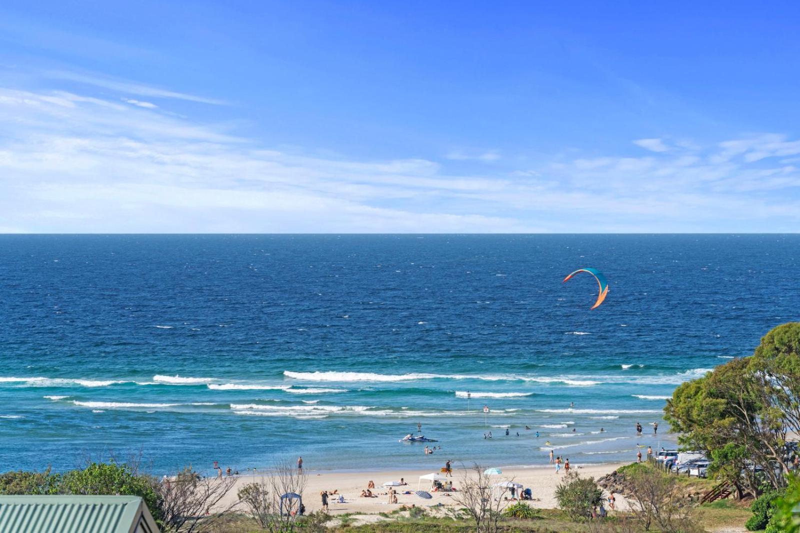 The Hill Currumbin 3*