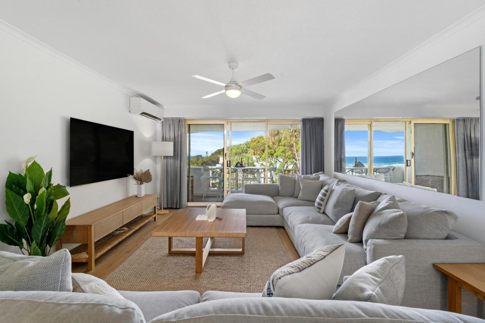 The Hill Currumbin Aparthotel