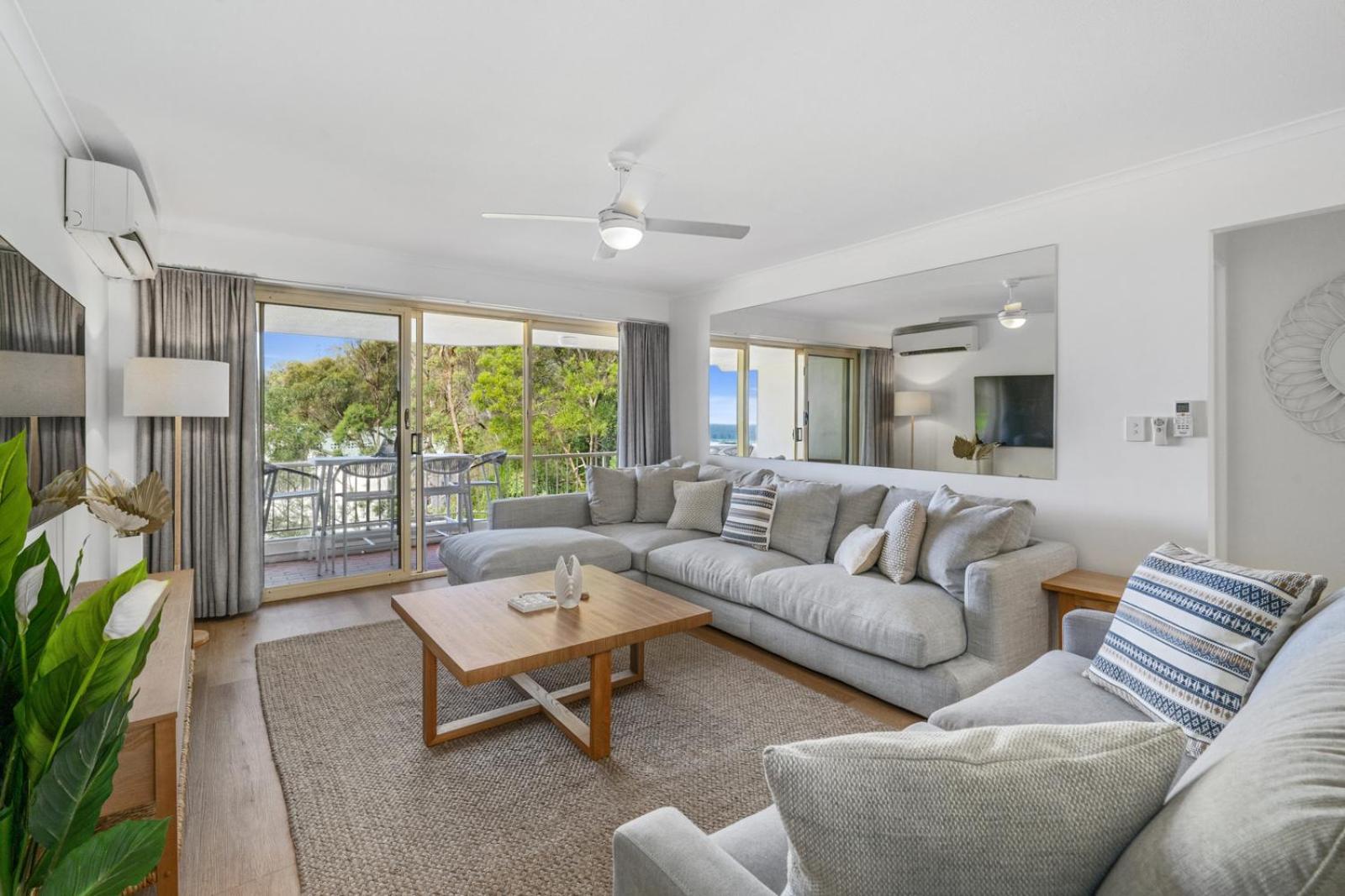 Aparthotel The Hill Currumbin Gold Coast