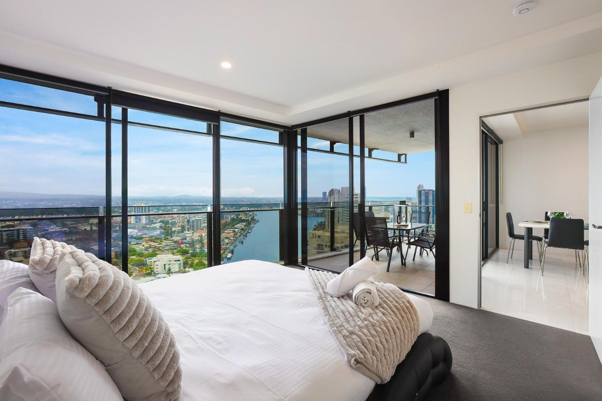 Circle On Cavill 2brm 25fl Apartment Gold Coast
