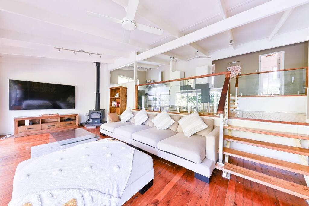 Holiday home 3br1.5ba Family Haven W Parking Gold Coast